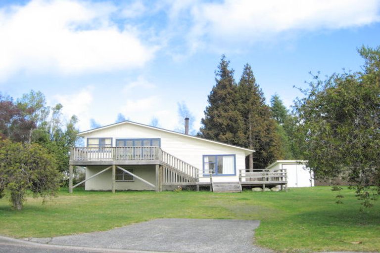 Photo of property in 2 Mac Road, Tauranga Taupo, Turangi, 3382