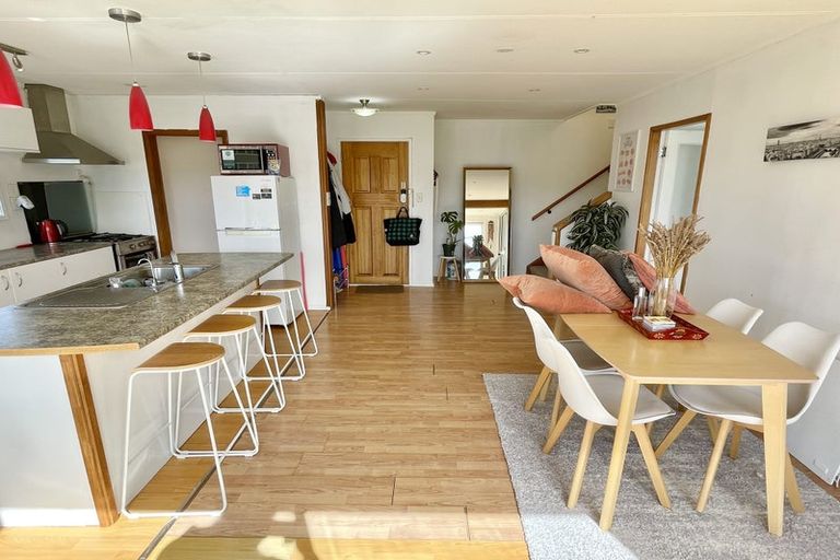 Photo of property in 97 Jamaica Drive, Grenada North, Wellington, 5028