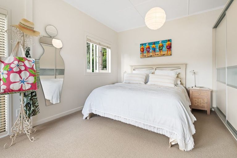 Photo of property in 847 Matapouri Road, Matapouri, Whangarei, 0173