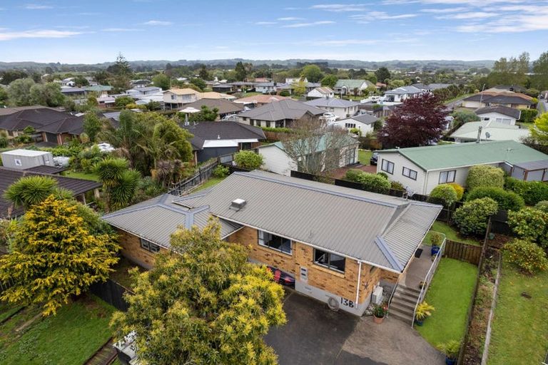 Photo of property in 13 Seaview Rise, Waiuku, 2123