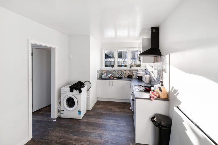 Photo of property in 92 Poulson Street, Addington, Christchurch, 8024