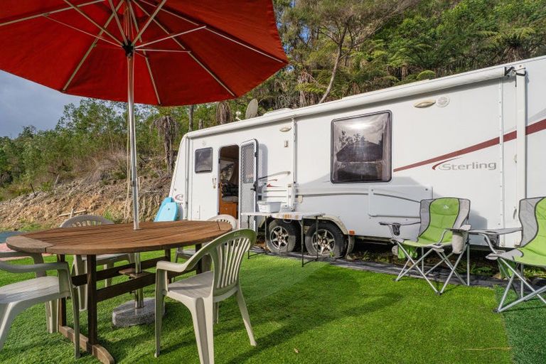 Photo of property in 25 Orchard Road, Hahei, Whitianga, 3591