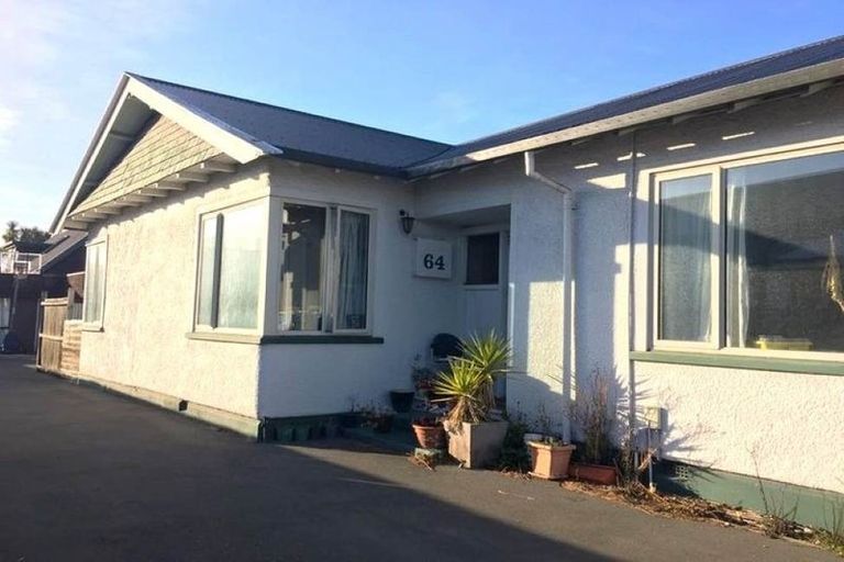 Photo of property in 64 Division Street, Riccarton, Christchurch, 8041