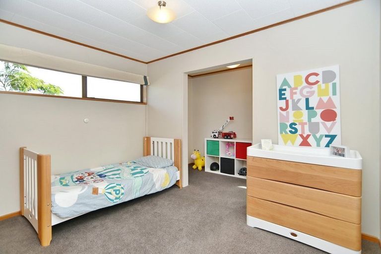 Photo of property in 68 Johns Road, Rangiora, 7400