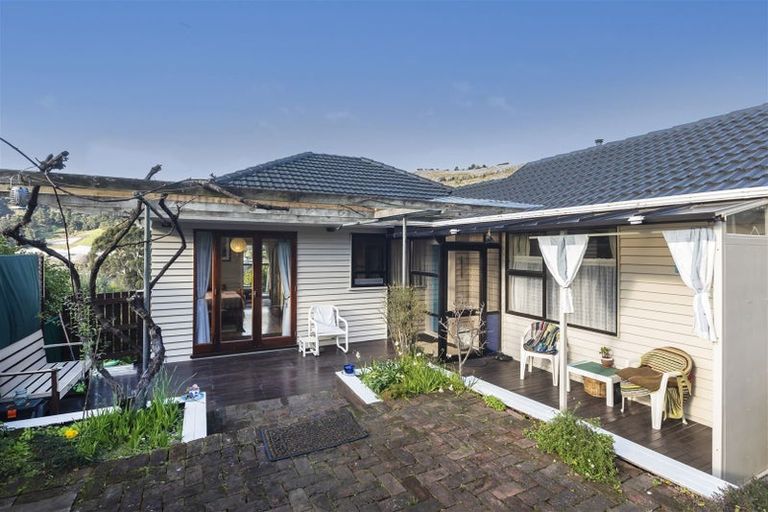 Photo of property in 30 Flinders Road, Heathcote Valley, Christchurch, 8022