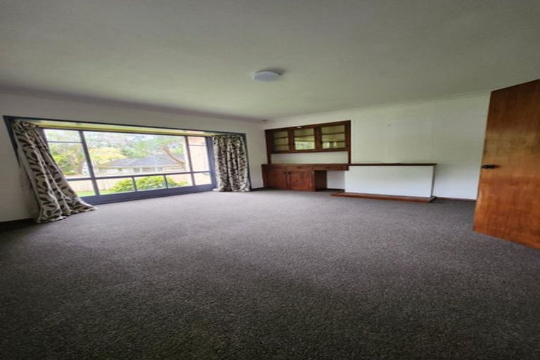 Photo of property in 11 Manuka Street, Stokes Valley, Lower Hutt, 5019