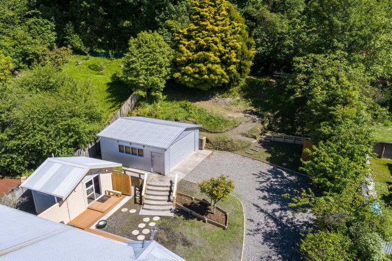 Photo of property in 39a Watt Street, Featherston, 5710