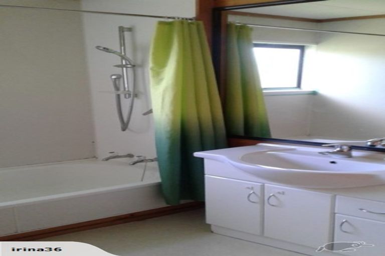 Photo of property in 105 Logie Street, Stokes Valley, Lower Hutt, 5019