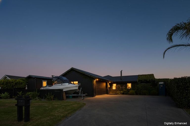 Photo of property in 5 Bravo Place, Whitianga, 3510