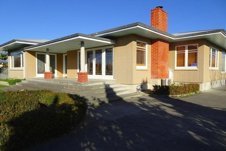 Photo of property in 25 King Street, Taradale, Napier, 4112