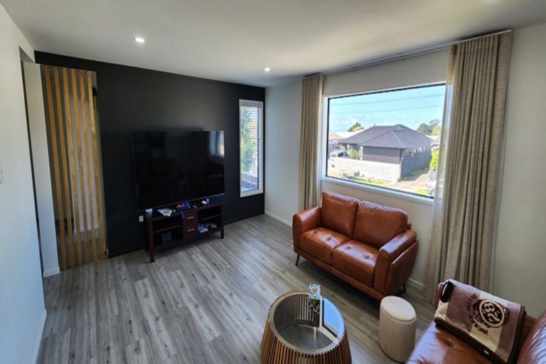Photo of property in 4 Miro Street, Merrilands, New Plymouth, 4312
