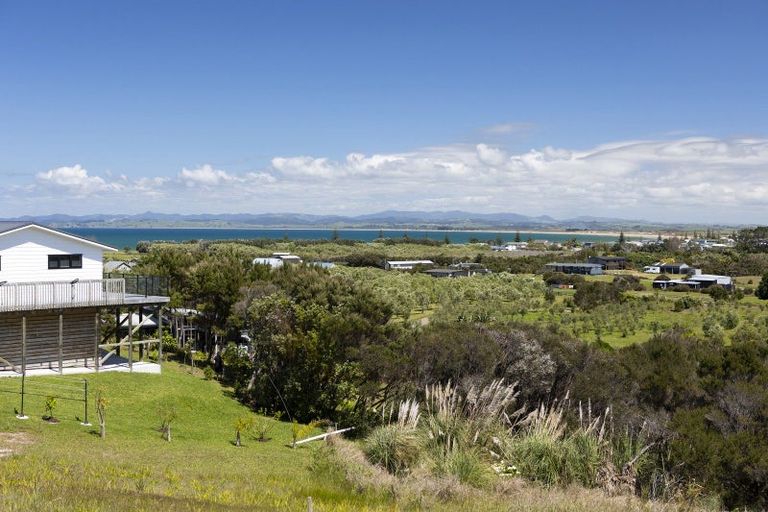 Photo of property in 12 Bay Heights Drive, Karikari Peninsula, 0483