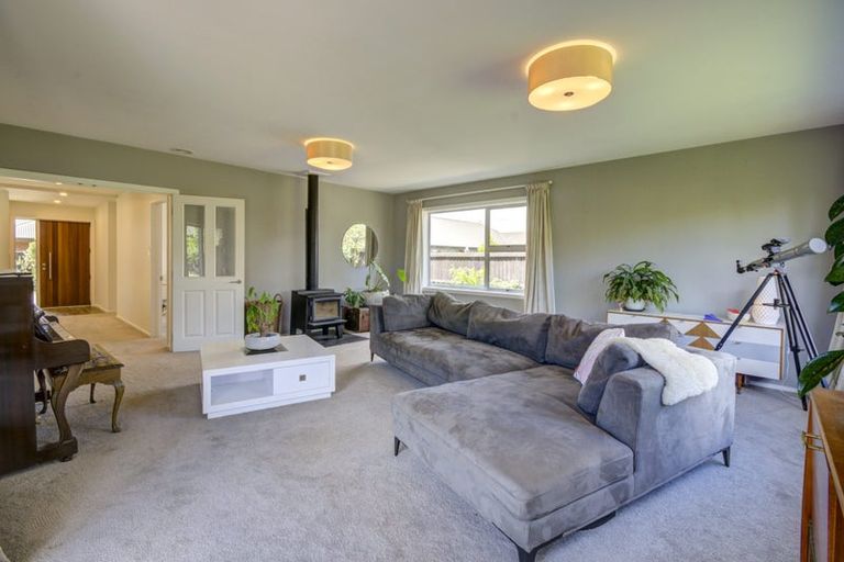 Photo of property in 6 Franklin Drive, Rangiora, 7400