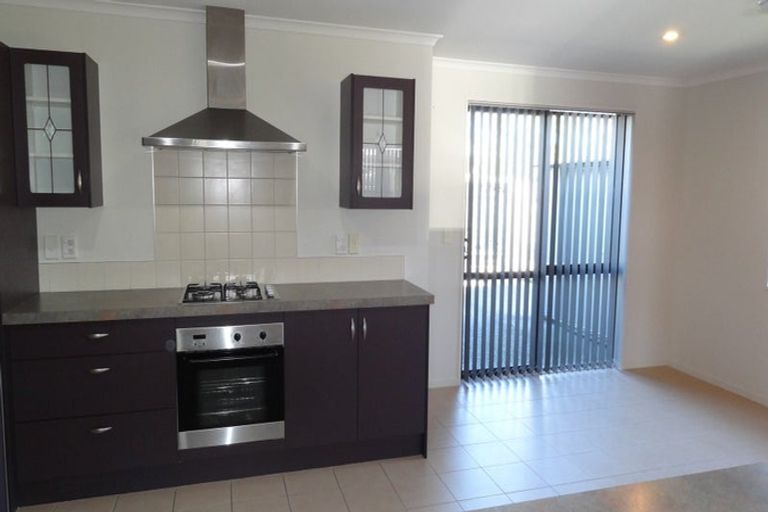 Photo of property in 19 Mataroa Place, Parklands, Christchurch, 8083