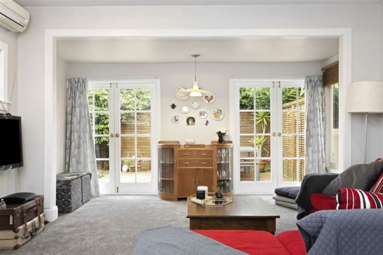 Photo of property in 45 Lindsay Street, St Albans, Christchurch, 8014