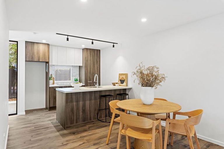 Photo of property in 2/25 Alexandra Street, Richmond, Christchurch, 8013