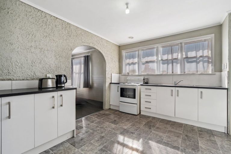 Photo of property in 1/6 Hunua Road, Papakura, 2110