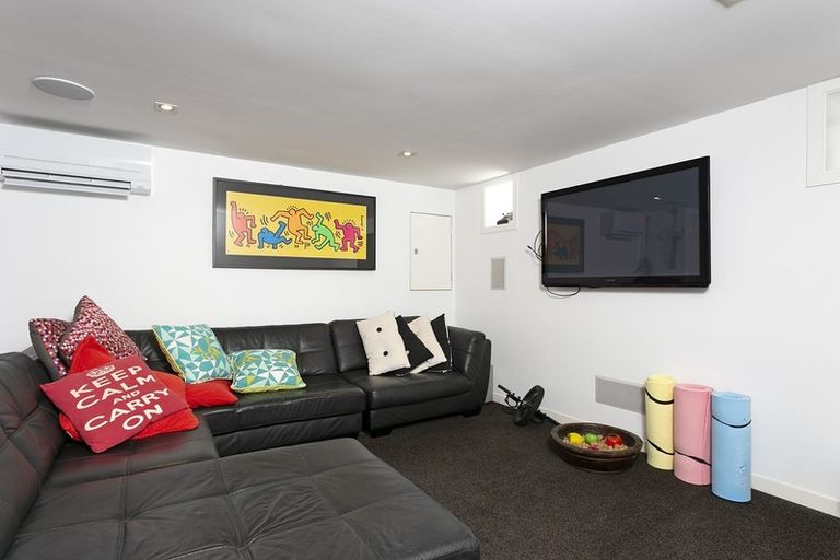 Photo of property in 58 Kopiko Road, Titirangi, Auckland, 0604