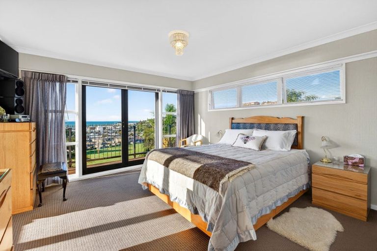 Photo of property in 40 Hospital Terrace, Hospital Hill, Napier, 4110