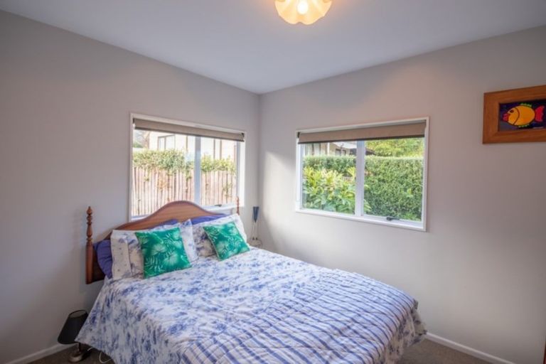 Photo of property in 11 Seafield Road, Duvauchelle, 7581