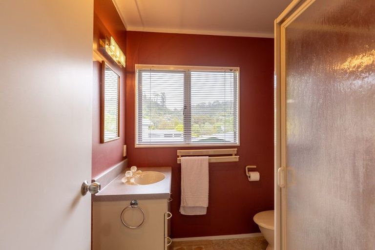 Photo of property in 1 Patton Place, Tairua, 3508