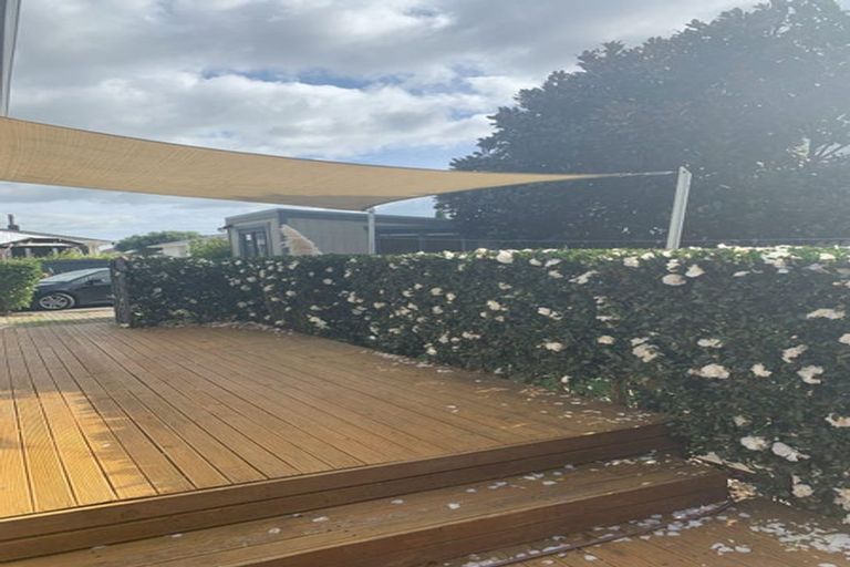 Photo of property in 1/29 Hill Crescent, Papakura, 2110