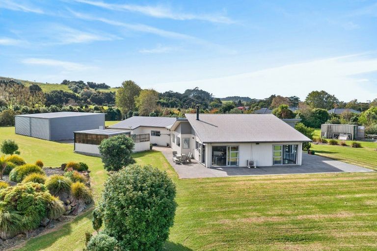 Photo of property in 2008d Cove Road, Mangawhai, 0573