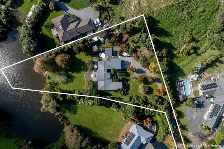 Photo of property in 51 Mahaki Road, Nikau Valley, Paraparaumu, 5032