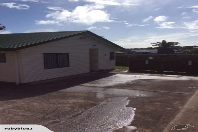 Photo of property in 5a Pacific Street, Waiuku, 2123