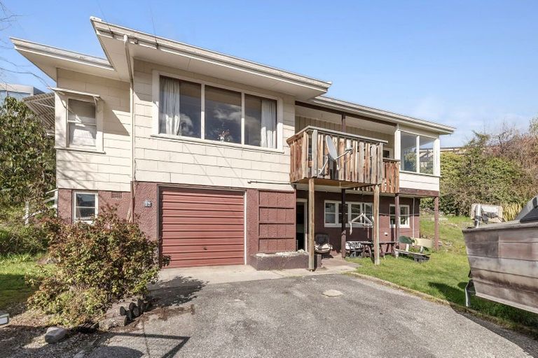 Photo of property in 19 Russell Street, Wanaka, 9305