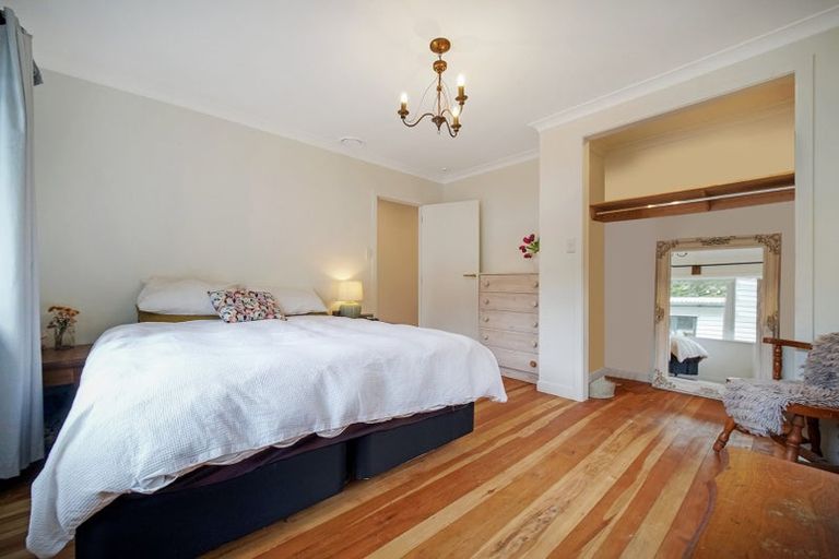 Photo of property in 396 Huia Road, Titirangi, Auckland, 0604