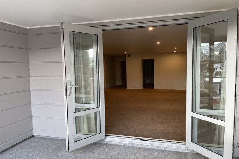 Photo of property in Grosvenor Cl, 6u6 Brown Street, Mount Cook, Wellington, 6021