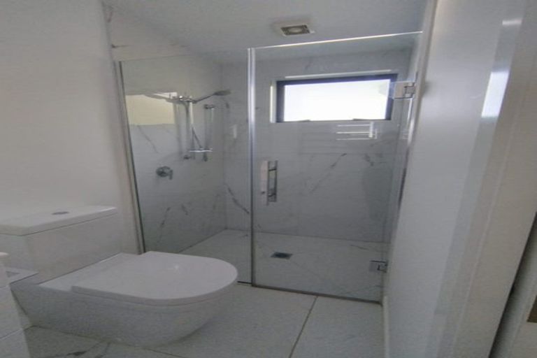 Photo of property in 3/447 Hibiscus Coast Highway, Orewa, 0931