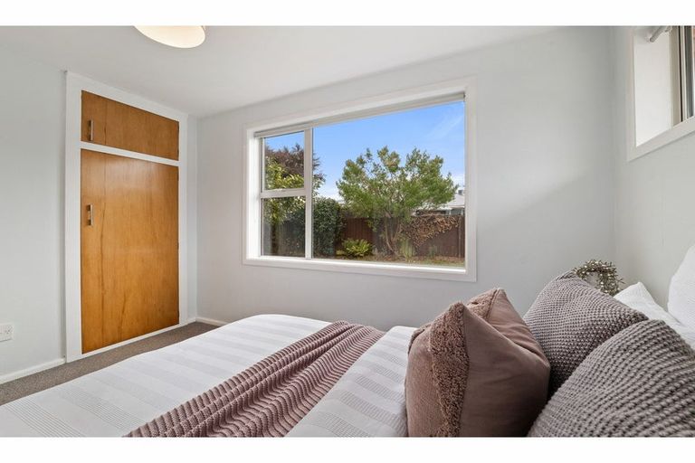 Photo of property in 25 Beckford Road, Saint Martins, Christchurch, 8022