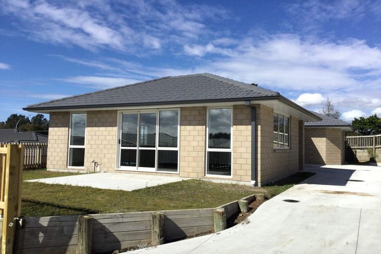 Photo of property in 1 Harakeke Way, Papamoa Beach, Te Puke, 3187