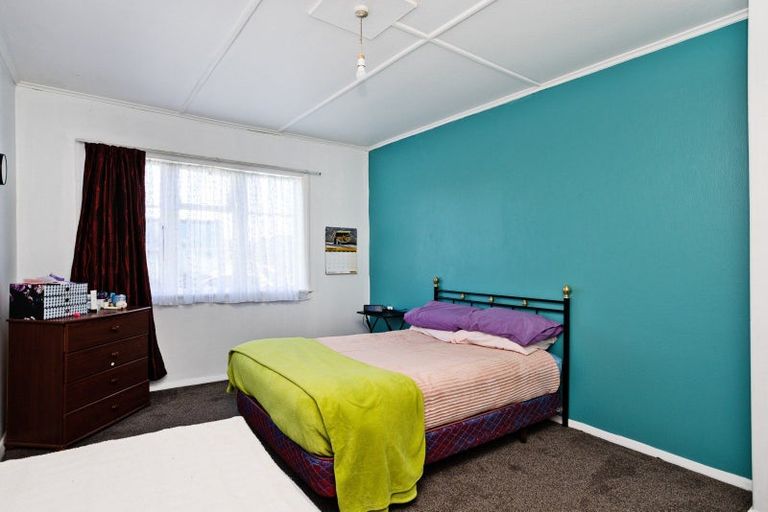 Photo of property in 443 Tay Street, Turnbull Thomson Park, Invercargill, 9810