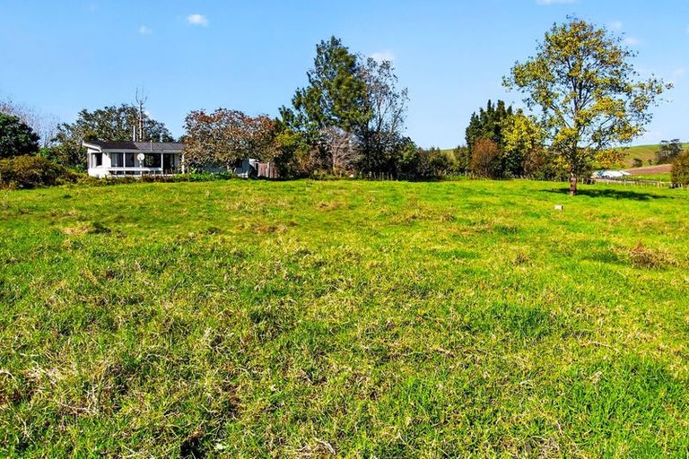 Photo of property in 288 Valley Road, Kaiwaka, 0573