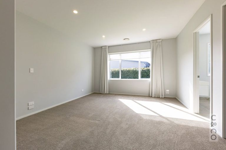 Photo of property in 41 Pohutukawa Parade, Riverhead, 0820
