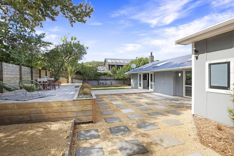 Photo of property in 18 Rimu Road, Raumati Beach, Paraparaumu, 5032