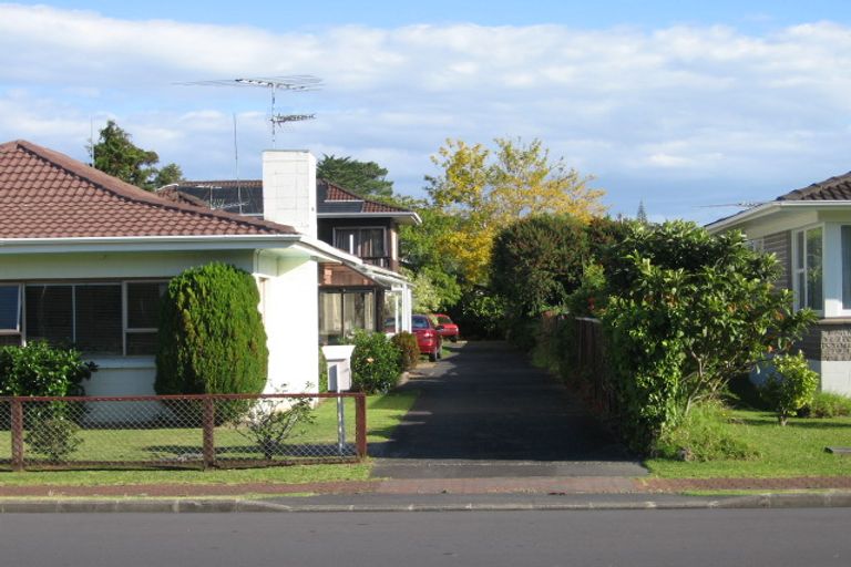 Photo of property in 3/34 Inverness Road, Browns Bay, Auckland, 0630