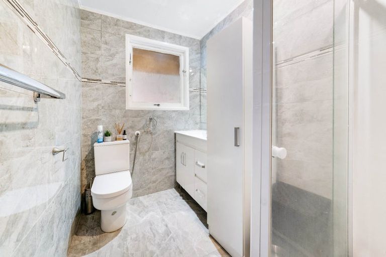 Photo of property in 17 Bernard Street, Papatoetoe, Auckland, 2025