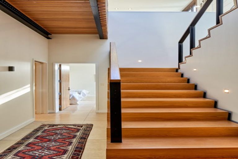 Photo of property in 10 Hay Street, Oriental Bay, Wellington, 6011