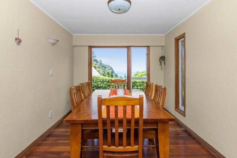 Photo of property in 26 Coote Road, Bluff Hill, Napier, 4110