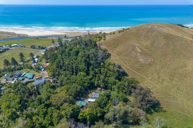 Photo of property in 8/3382 Pourerere Road, Pourerere, Waipawa, 4271