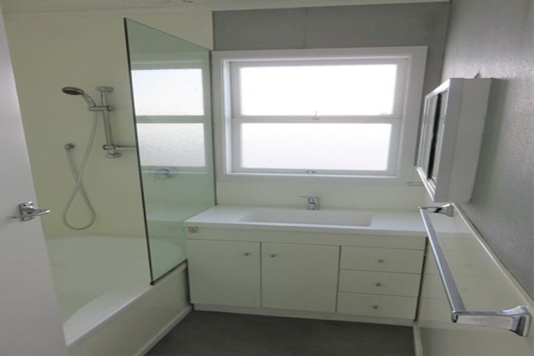 Photo of property in 25 Norton Street, Te Kopuru, 0391