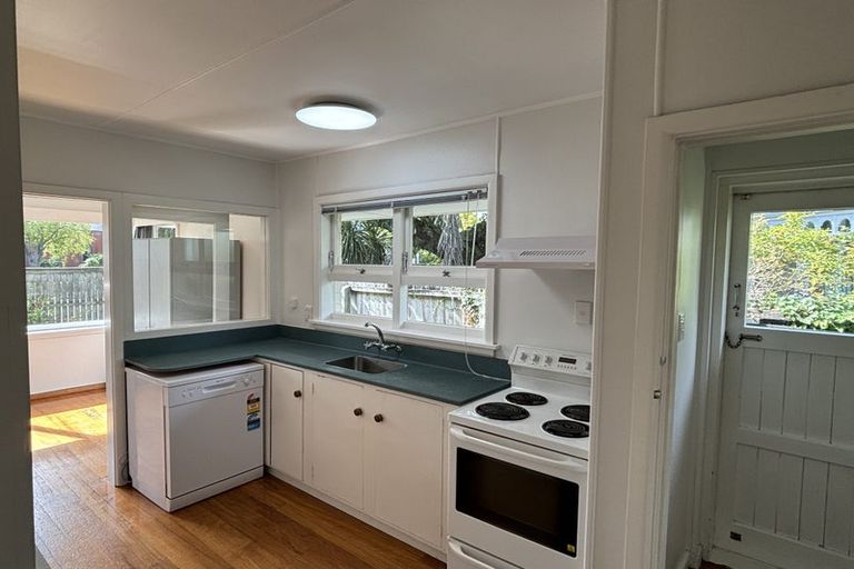 Photo of property in 19 Rutland Street, St Albans, Christchurch, 8014