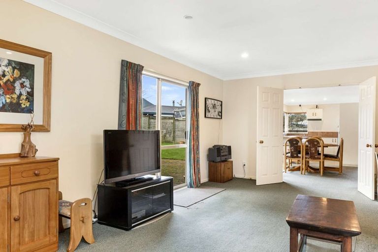 Photo of property in 3 Balmoral Drive, Hilltop, Taupo, 3330