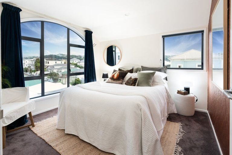 Photo of property in 5/96 Austin Street, Mount Victoria, Wellington, 6011