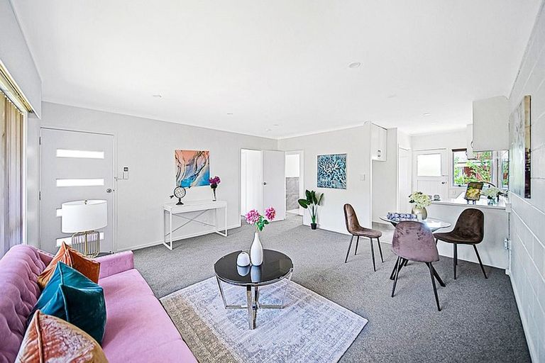 Photo of property in 28c James Road, Manurewa, Auckland, 2102