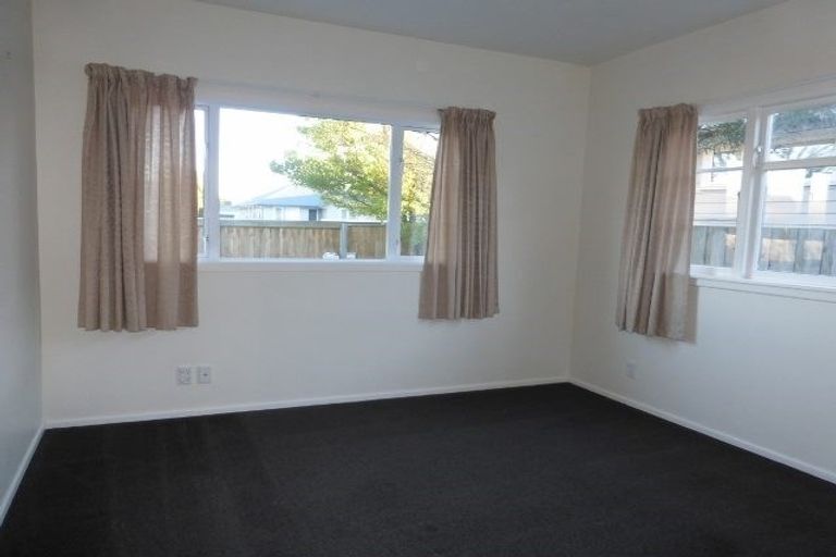 Photo of property in 55 Rhona Street, Linwood, Christchurch, 8062